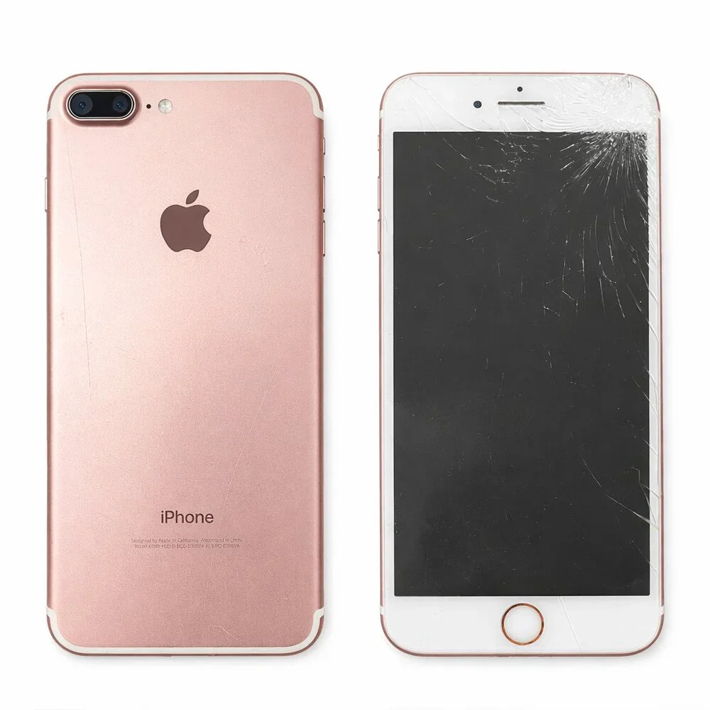 iPhone 7 Plus 32GB Rose Gold For Parts/Repair Cracked Screen Bad Rear Camera.